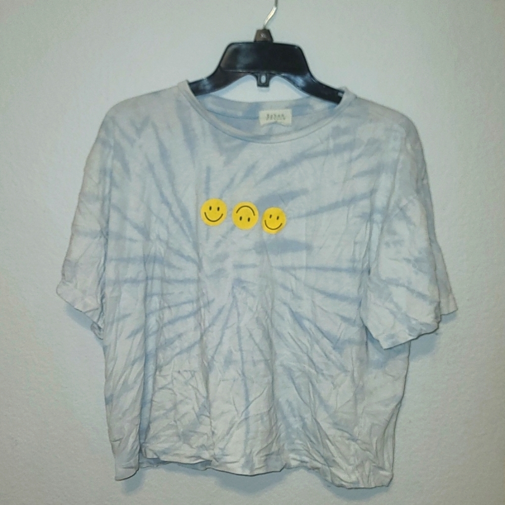Smiley Crop top shirt